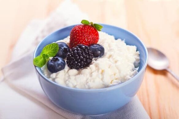 Cottage Cheese nga adunay mga prutas